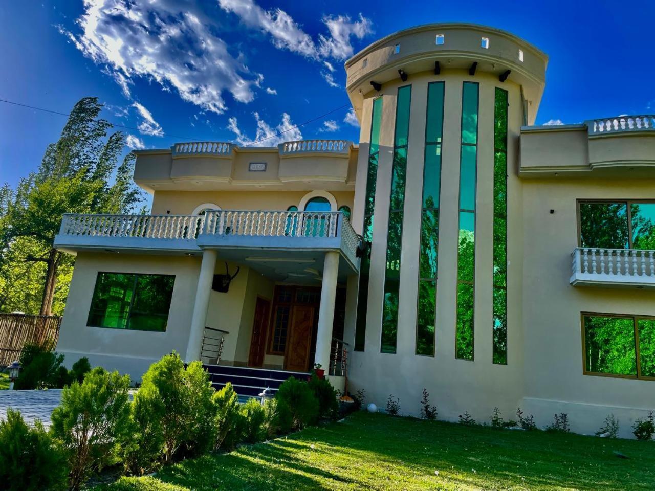 Skardu Saraye Hotel & Resort Exterior foto