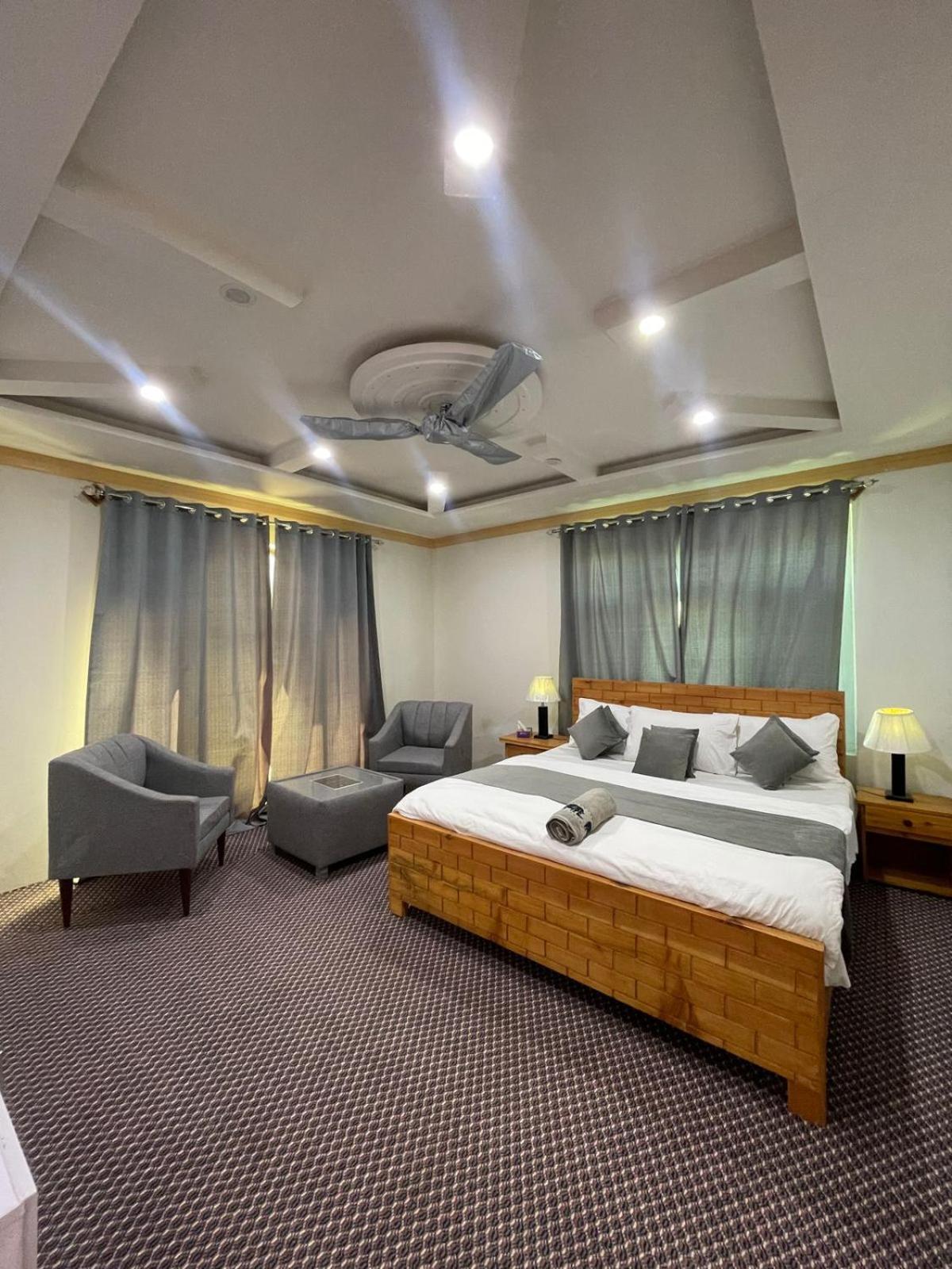 Skardu Saraye Hotel & Resort Exterior foto