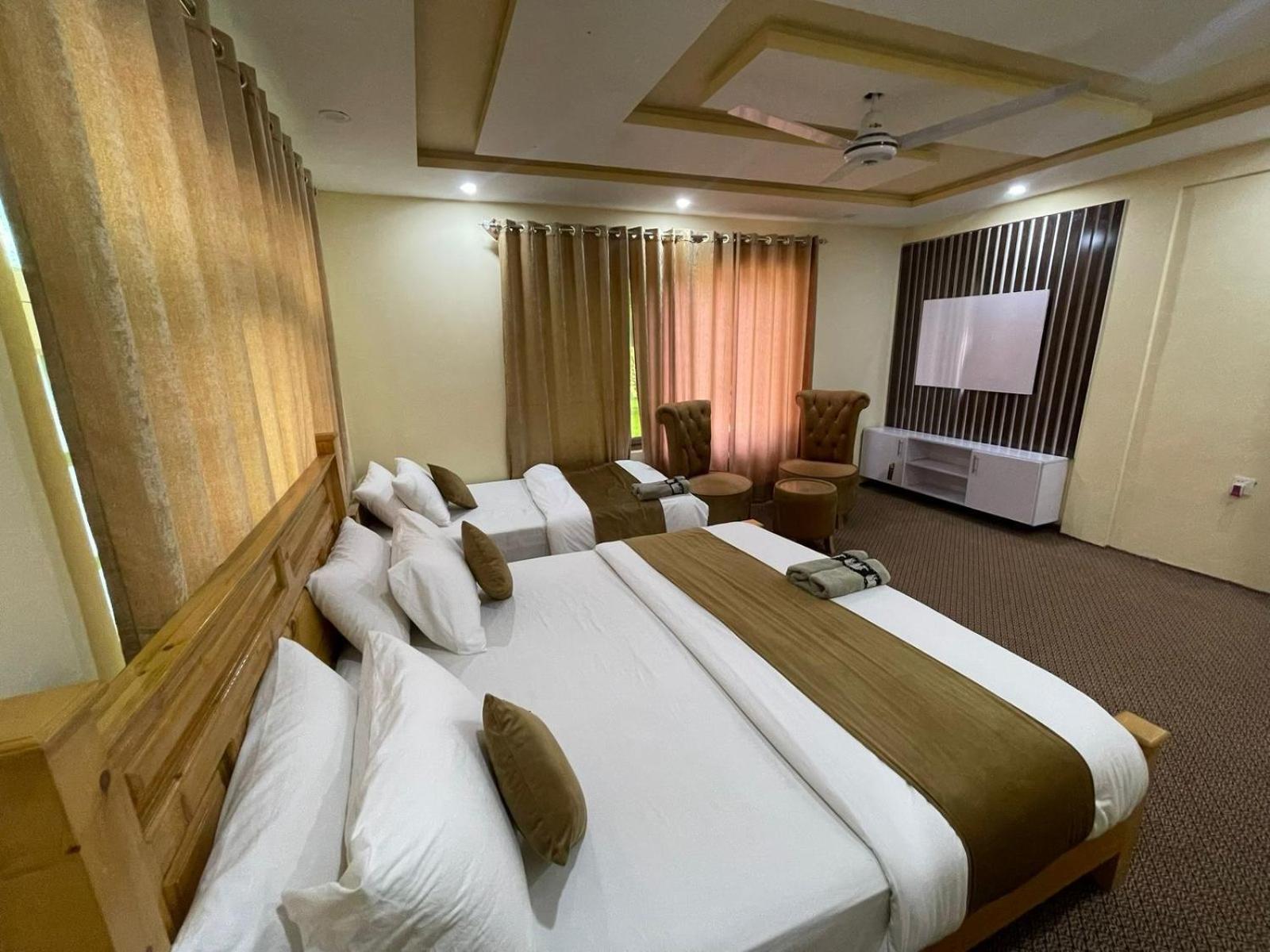 Skardu Saraye Hotel & Resort Exterior foto
