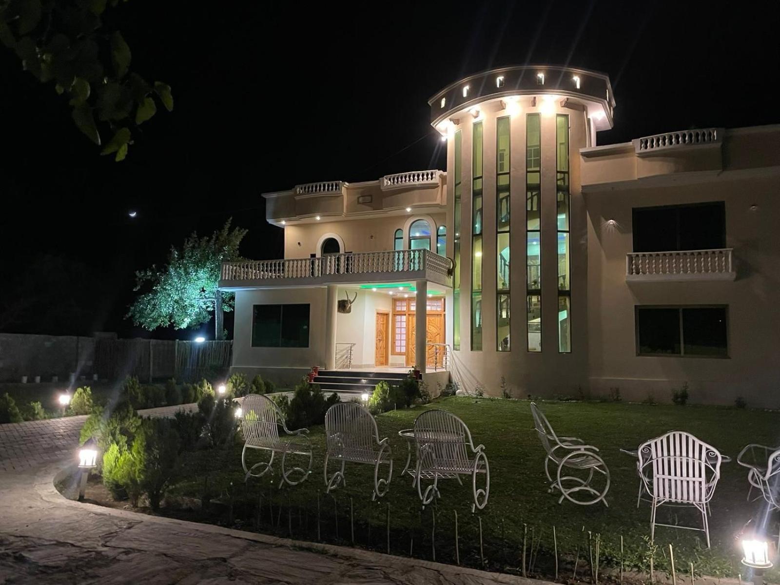 Skardu Saraye Hotel & Resort Exterior foto